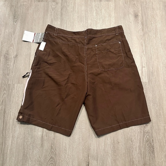 Wilson Light Weight Brown Shorts | Size Large | 10" Inseam | NWT - Picture 9 of 11